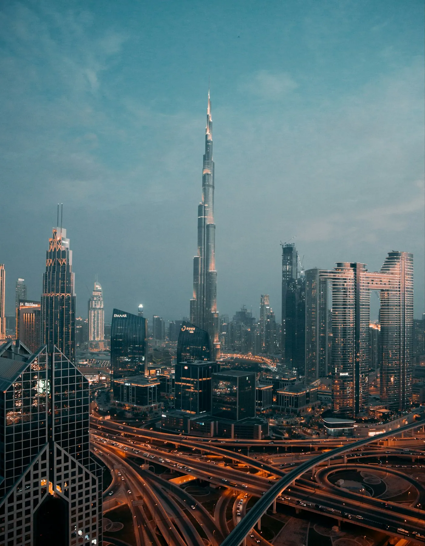 Burj Khalifa i panorama Dubaju
